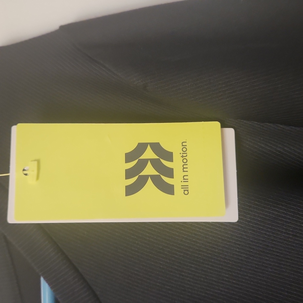 All In Motion Workout Top - Picture 2 of 5